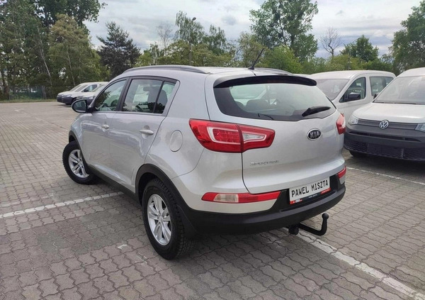 Kia Sportage cena 41900 przebieg: 170256, rok produkcji 2011 z Strumień małe 436